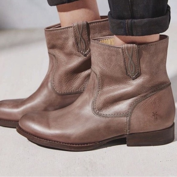 Frye Jamie Stitch Short Ankle Boots Gray Size 6 NWT - Picture 5 of 14